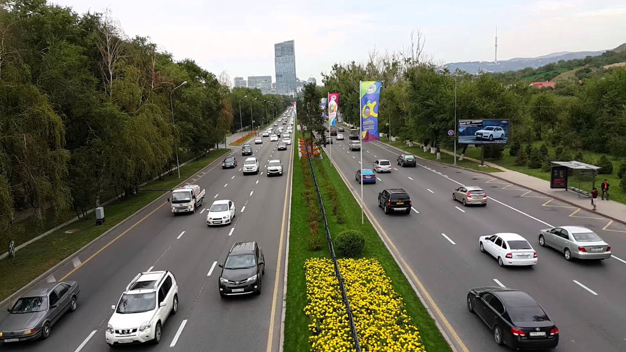 На нескольких улицах Алматы снизят скорость
