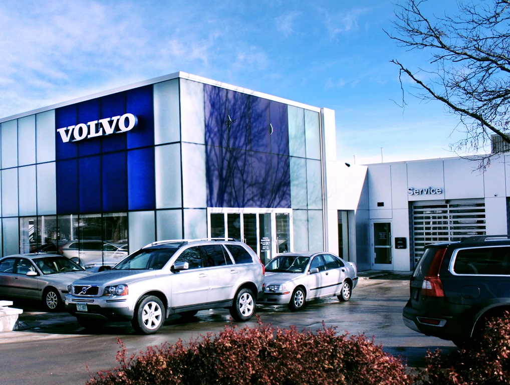 Концерн Volvo отзывает более 200 тысяч автомобилей из-за проблем в топливопроводе